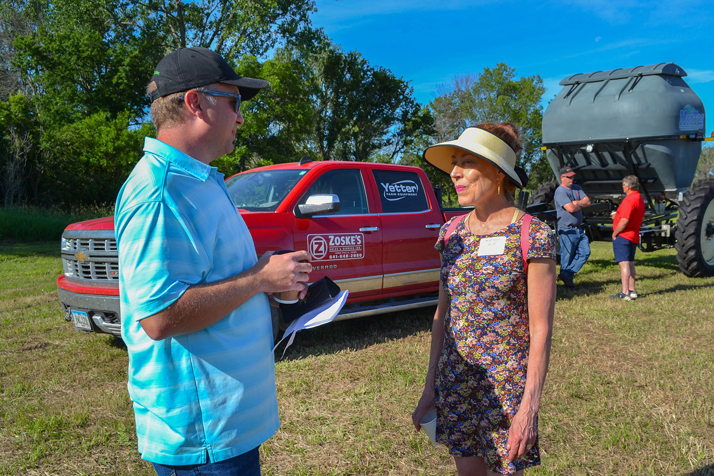 Jacob Bolson visits with Kathleen Hunt during a Southfo