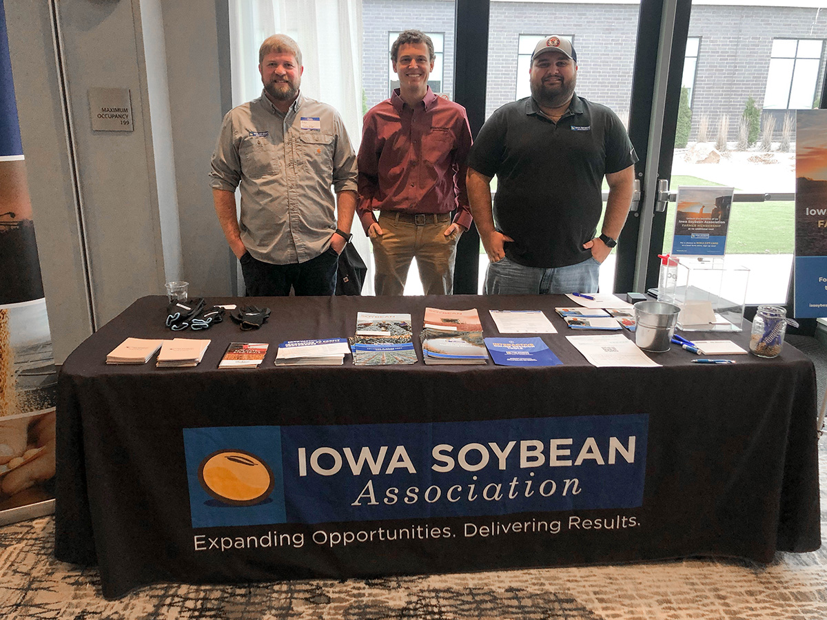 Big Soil Health Event Agronomists Iowa Soybean Association Agronomists