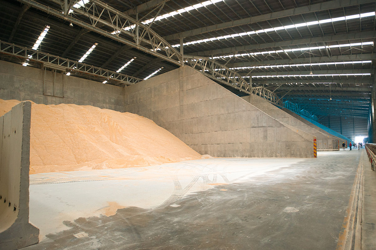 Soybean crush in storage facility