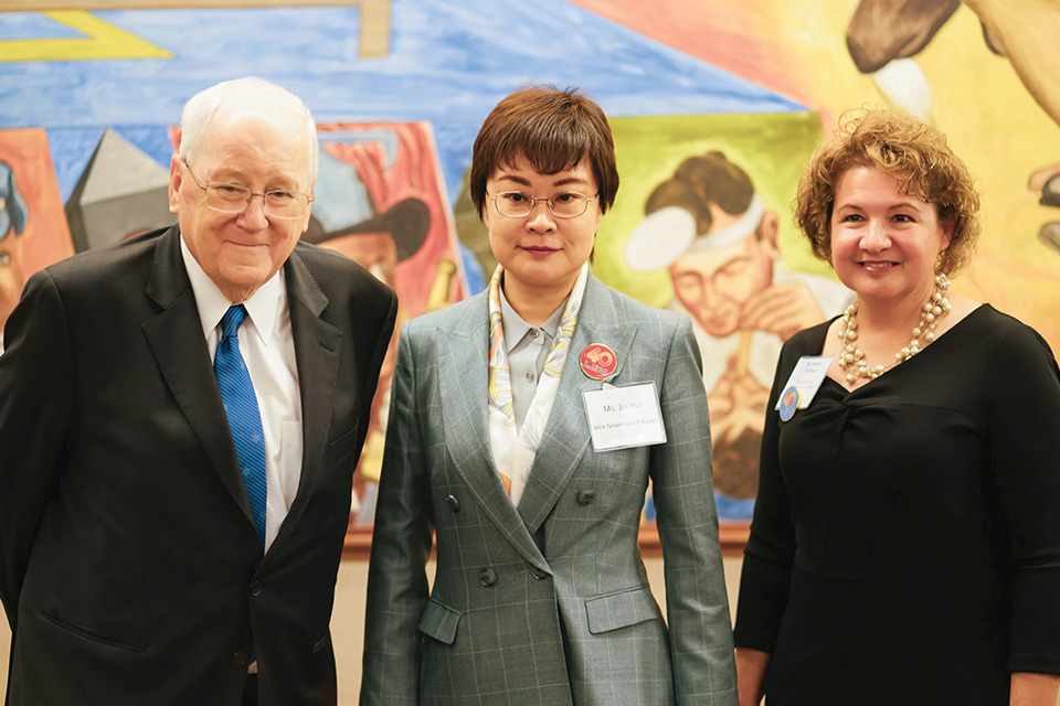World Food Prize Visit Kenneth Quinn, Jin Hui and Suzanne Shirbroun