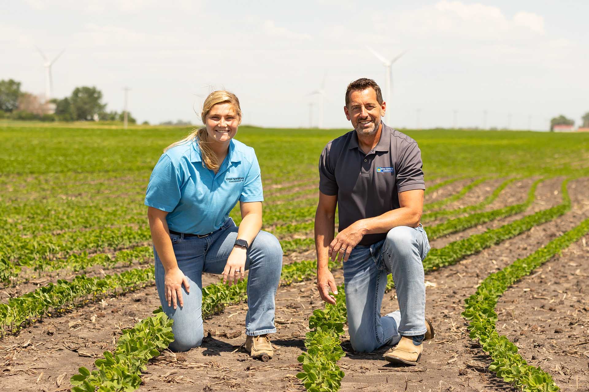 ISA RCFI team members in soybean field