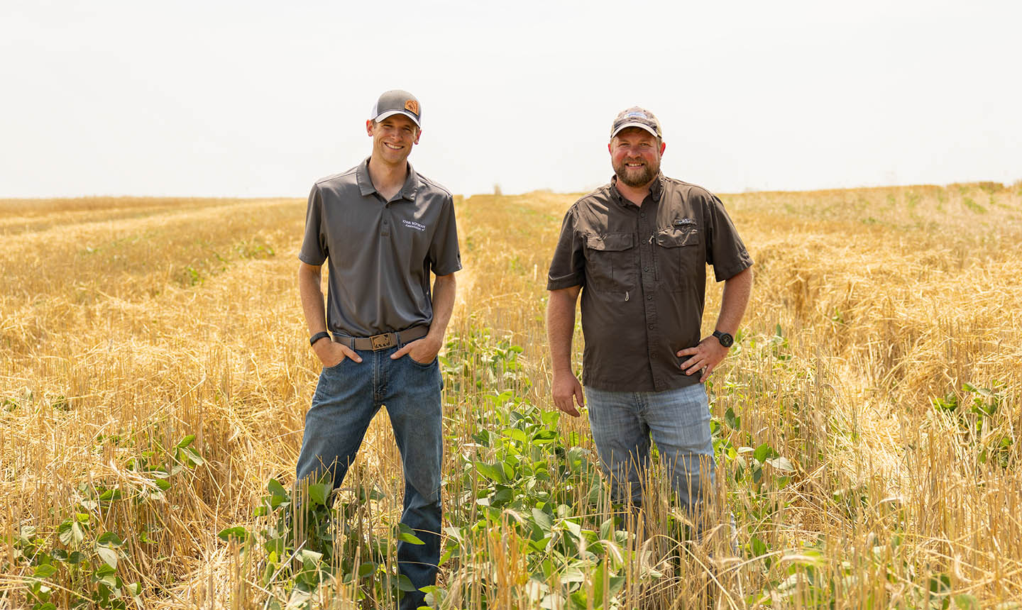 Agronomists in Relay Cropped Field Lucas De Bruin and Alex Schaffer