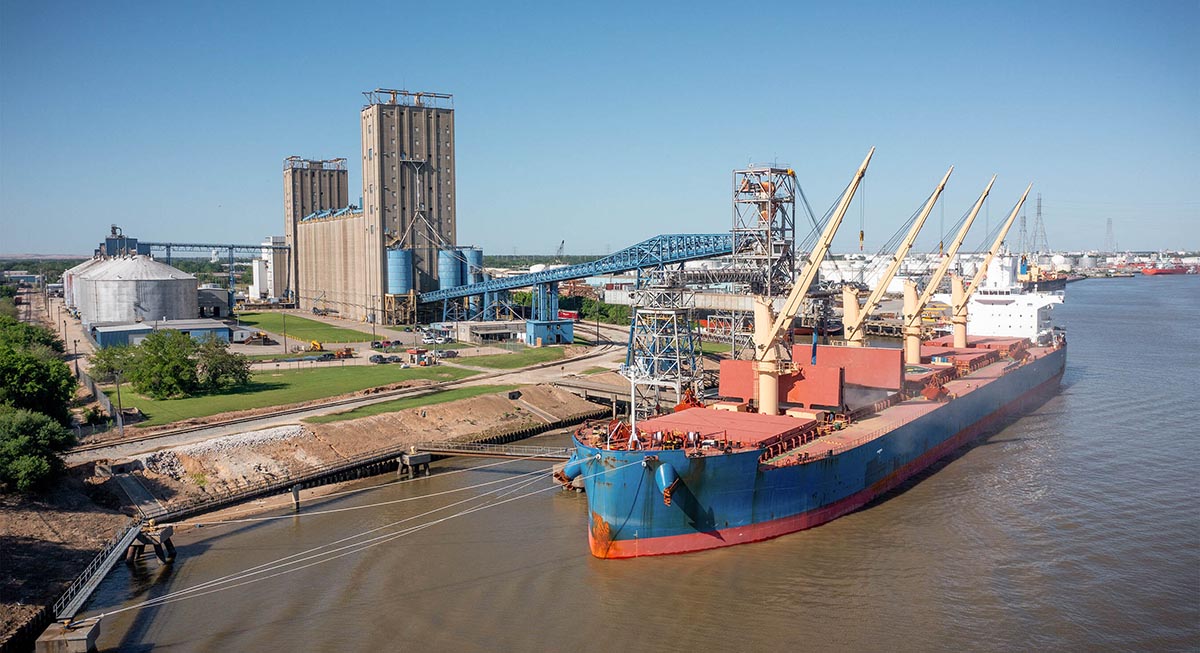 Large vessel carrying soybeans in Texas