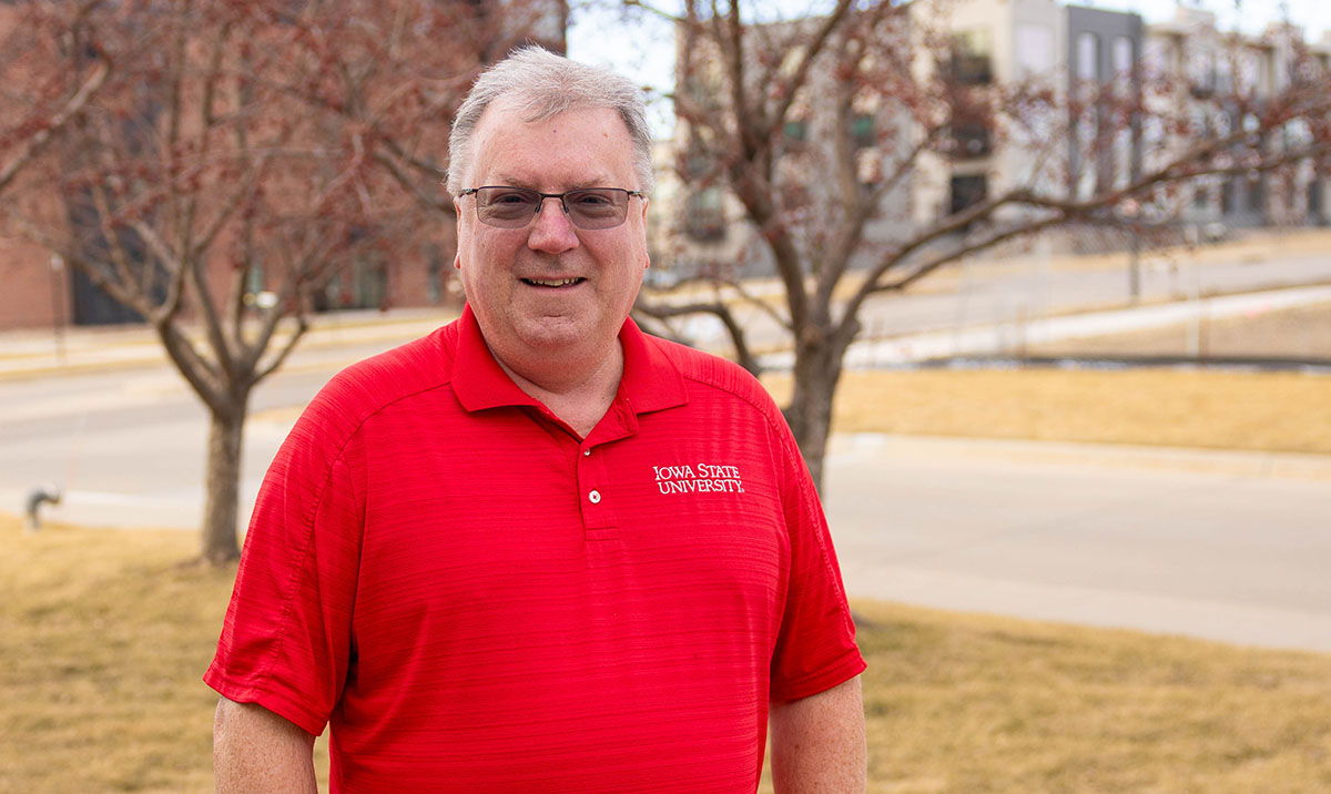 Long-time ISU Economist at Retirement