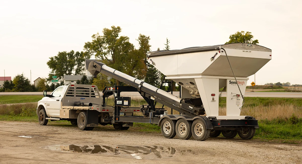 Cover crop truck and wagon