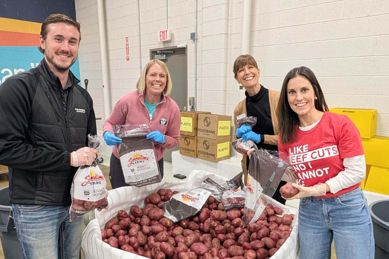 Iowa commodity organizations helping pack food