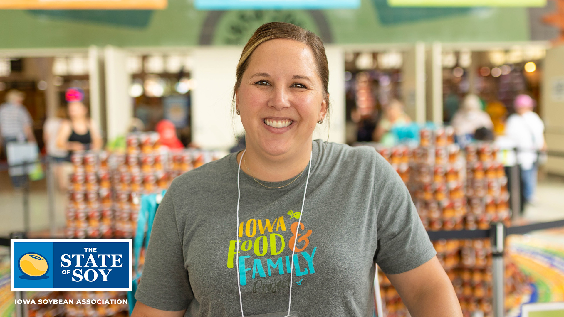 Lydia Zerby with IFFP at the Iowa State Fair