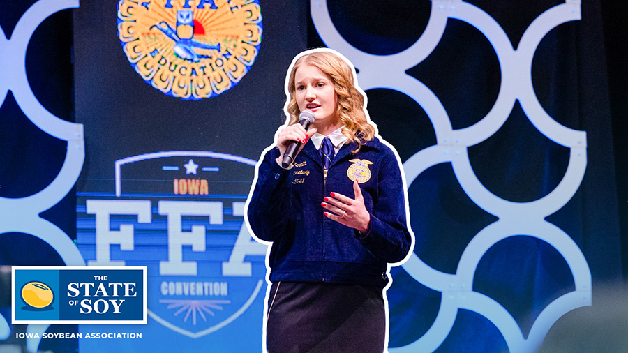 Holly Schmitt FFA President