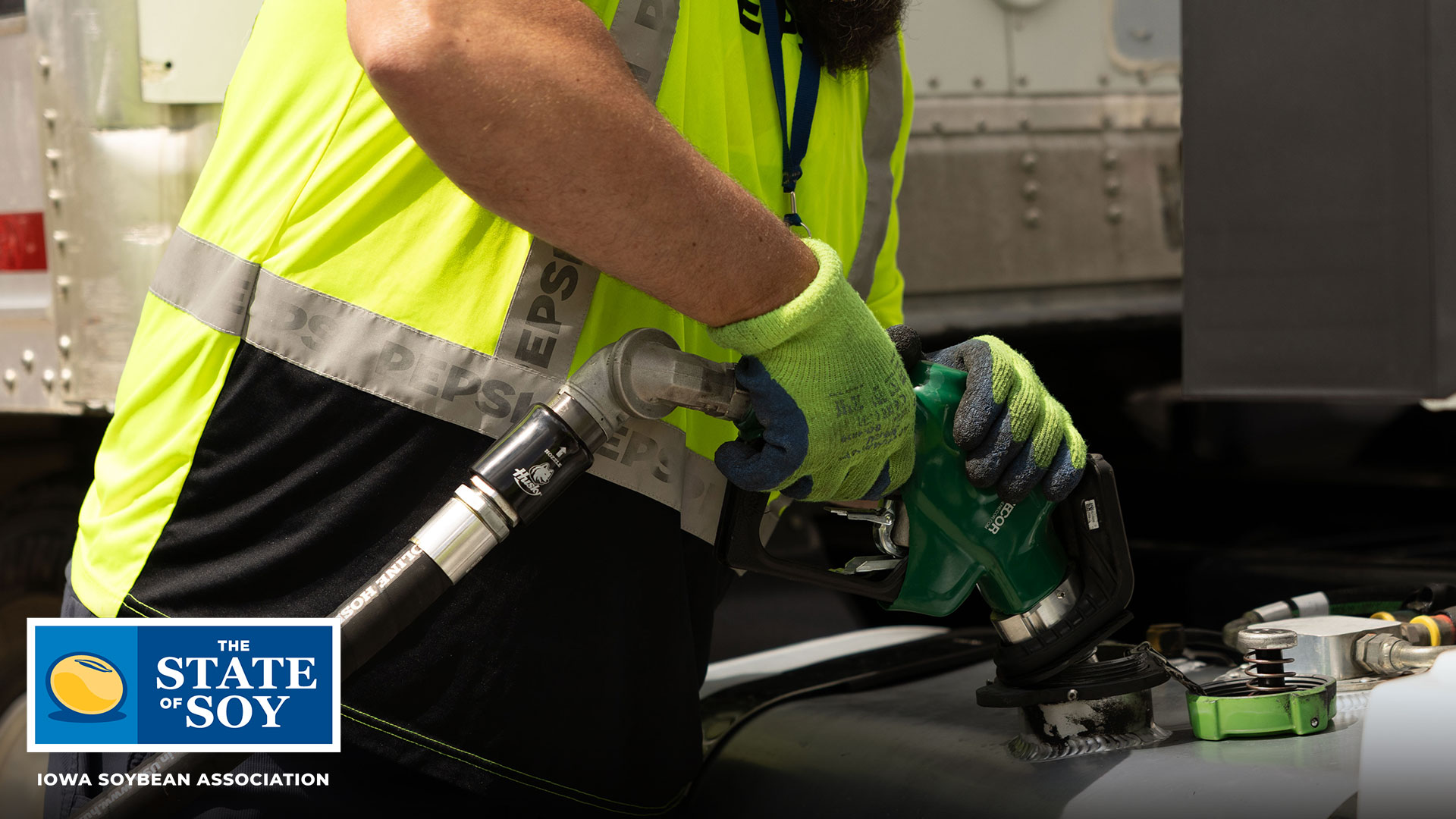 Tractor-trailer fills up with biodiesel