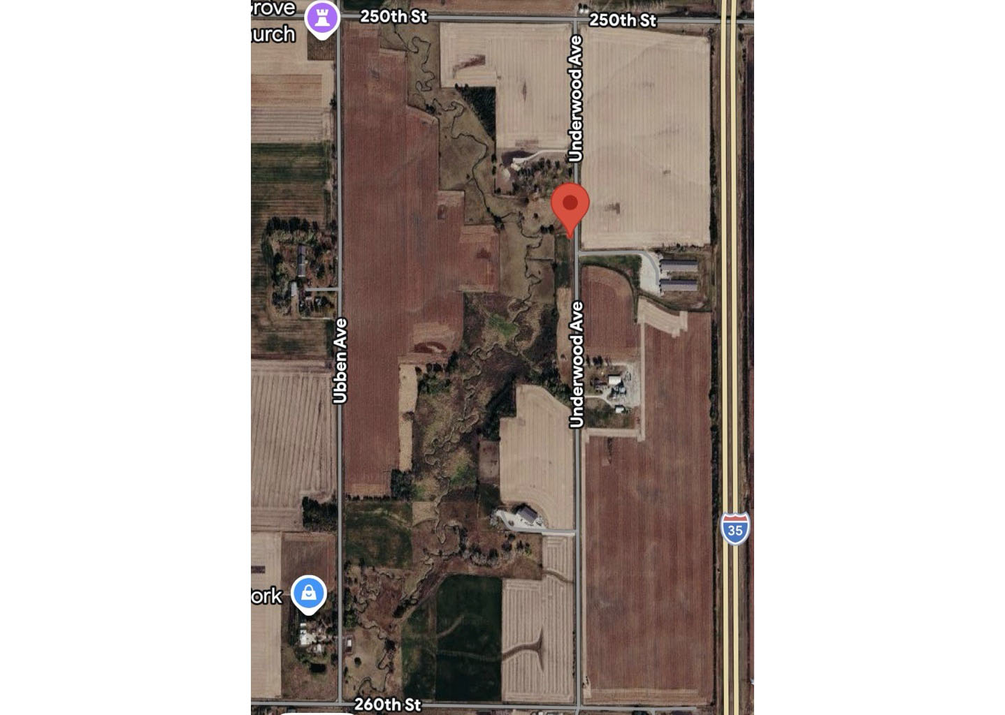 Google maps image of oxbow in field